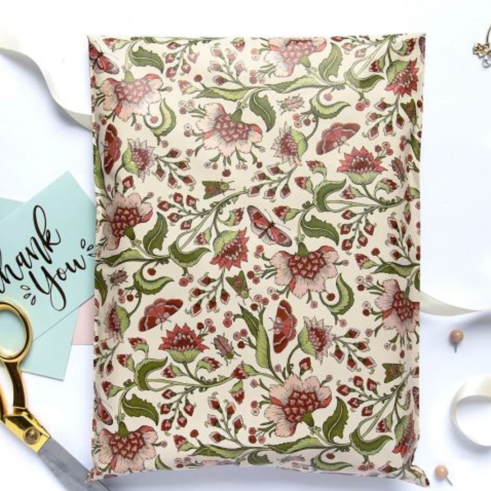 50 10x13 Vintage Floral designer polymailer